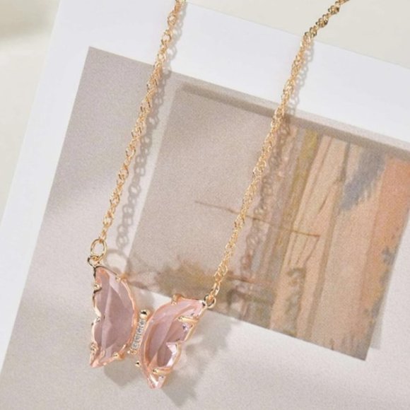 BUTTERFLY Charm Necklace - Picture 2 of 2